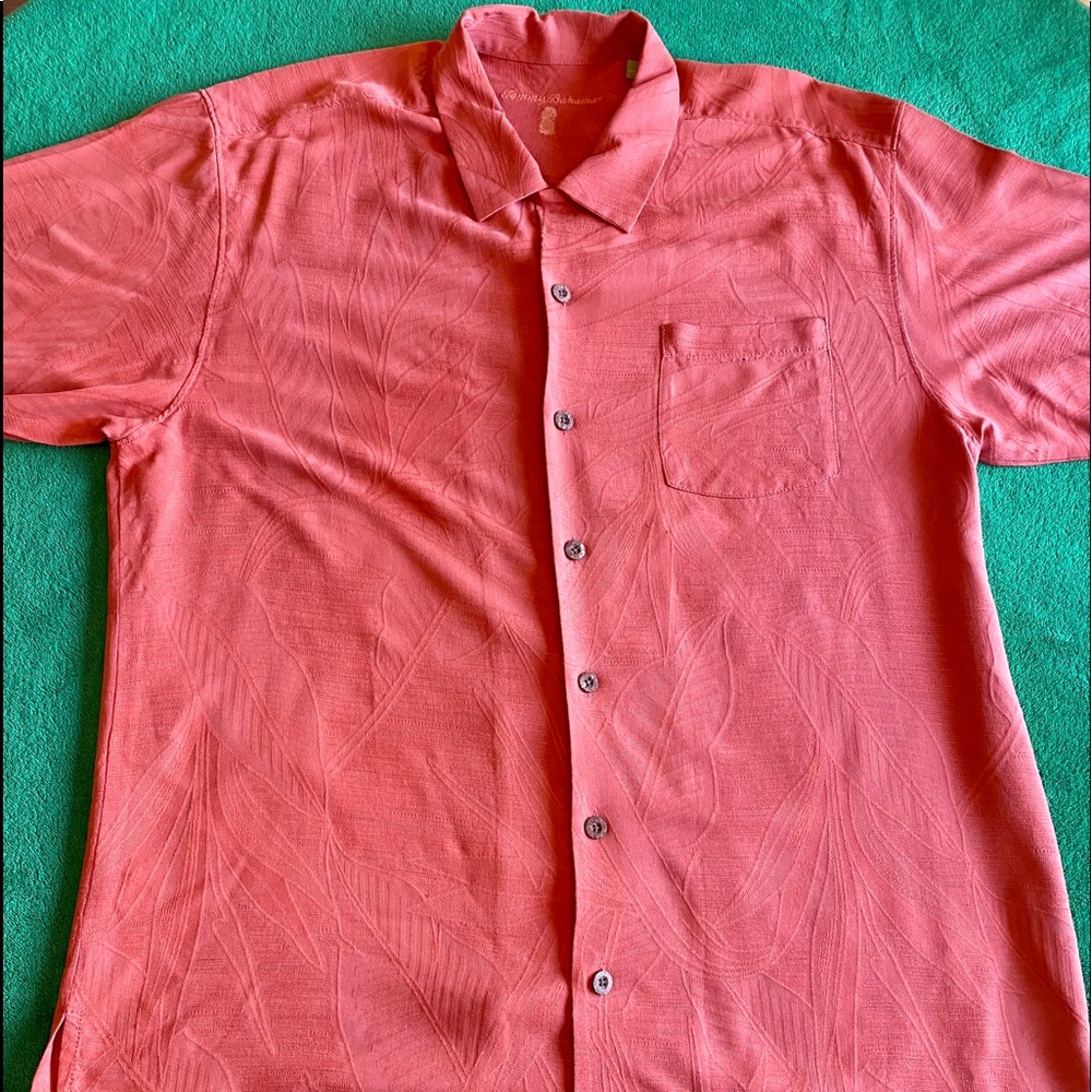 Tommy Bahama button down size Lg